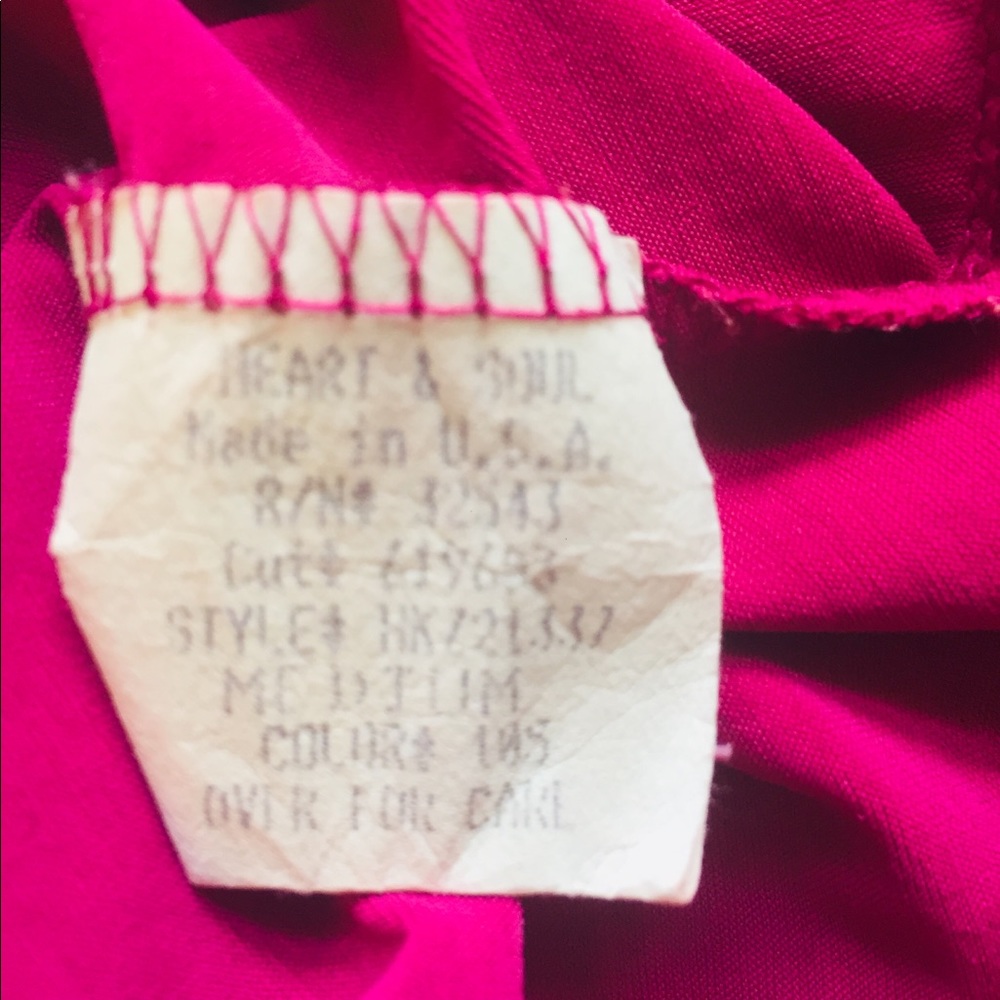 Magenta, sleeveless top, juniors size small - Picture 5 of 5